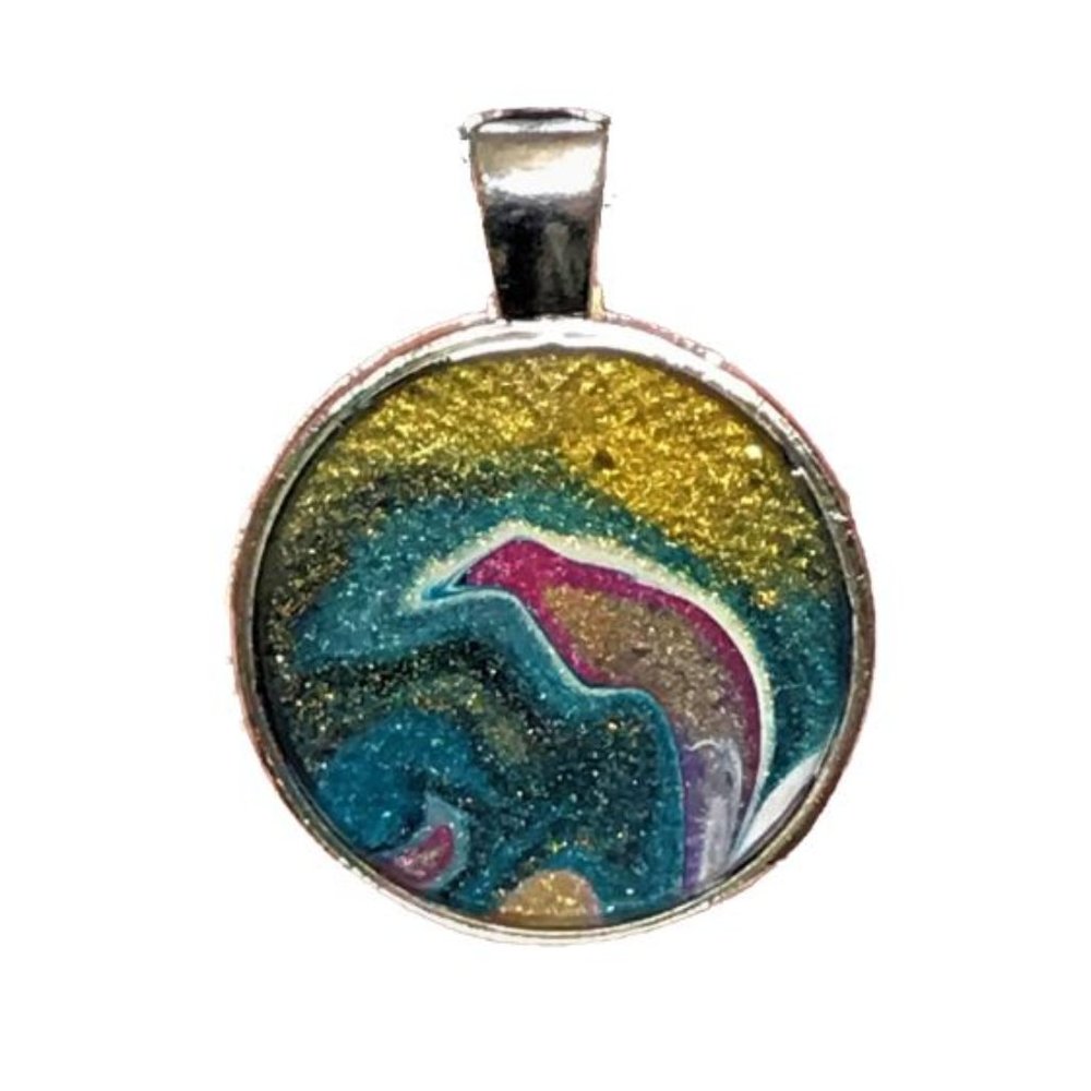 NWOT Wearable Art Necklace, Fluid Art Pendant